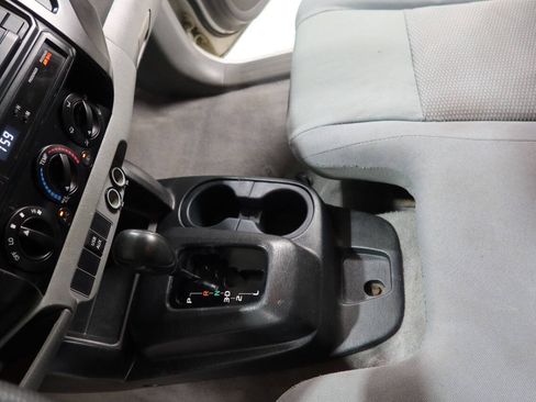 Used 2014 Toyota Tacoma 2WD Regular Cab image 21