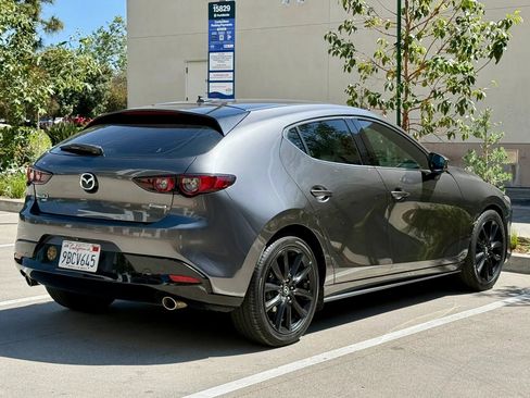 Used 2019 MAZDA MAZDA3 AWD Hatchback w/ Premium Pkg image 5