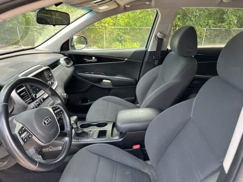 Used 2020 Kia Sorento S AWD/4WD image 5