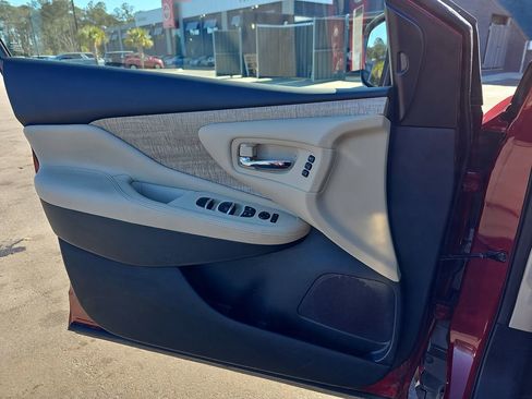 Used 2024 Nissan Murano SL image 30