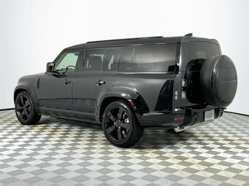 Used 2026 Land Rover Defender 130 X-Dynamic SE AWD/4WD image 7