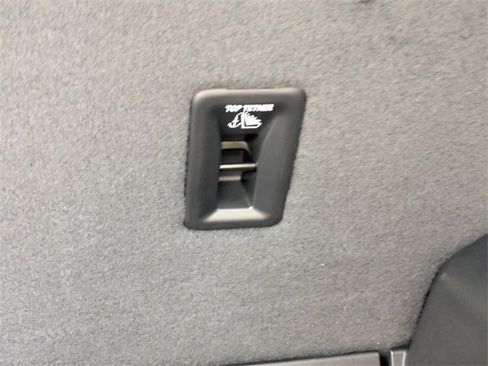 New 2026 Chevrolet Equinox ACTIV w/ Convenience Package III image 30