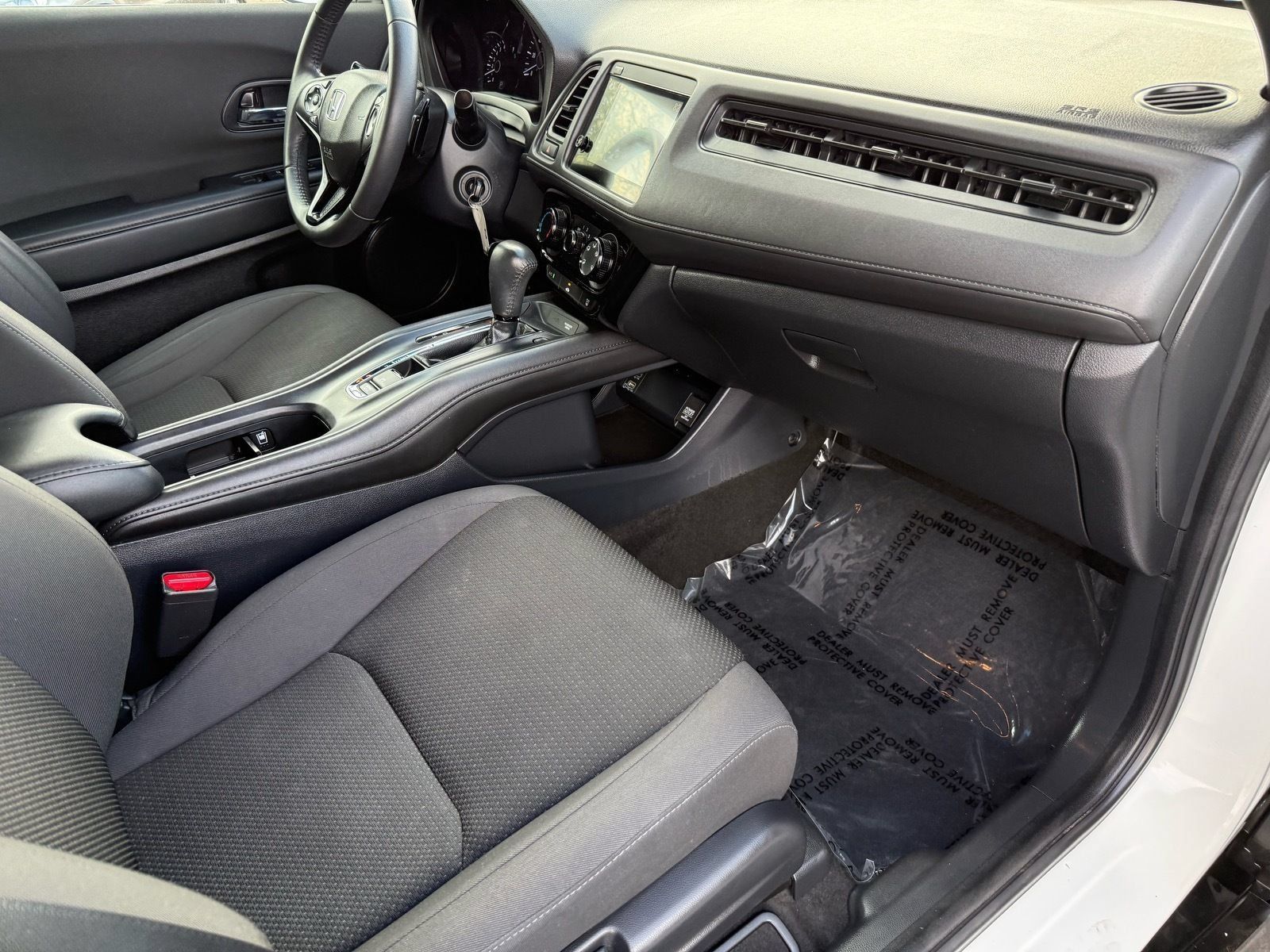 Used 2022 Honda HR-V Sport image 28