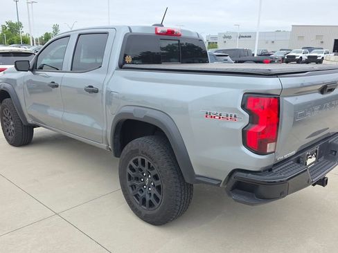 Used 2023 Chevrolet Colorado Trail Boss w/ Technology Package AWD/4WD image 3