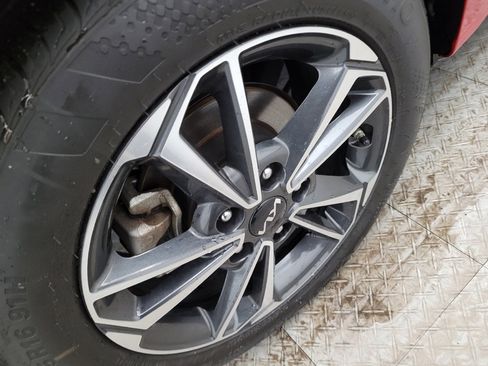 Used 2024 Kia Forte LXS image 31