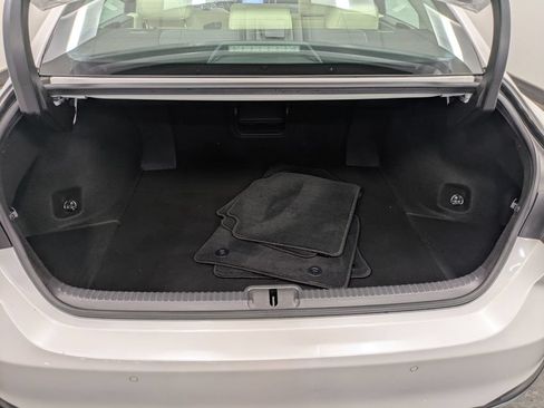 Used 2022 Lexus ES 300h w/ Premium Package FWD image 25