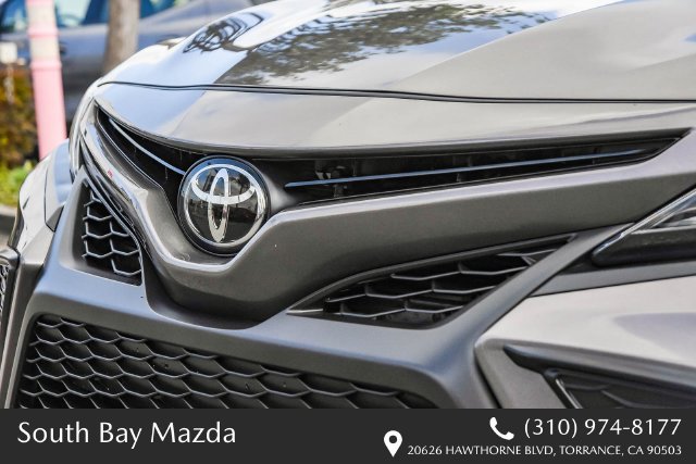 Used 2024 Toyota Camry SE FWD image 5