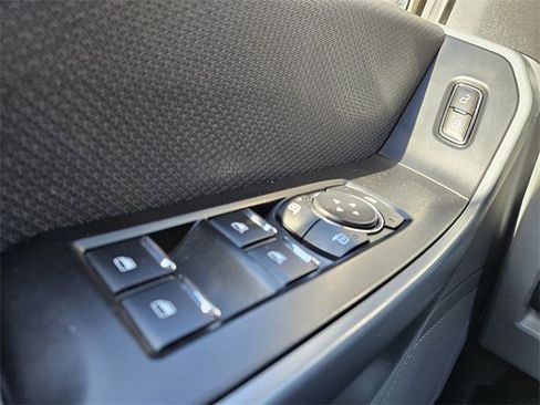 Used 2023 Ford F150 XLT image 31