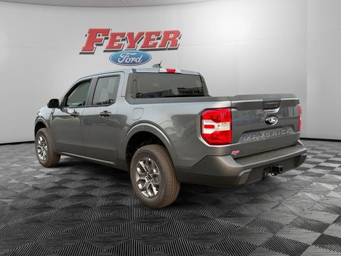 New 2026 Ford Maverick XLT w/ XLT Luxury Package FWD image 3