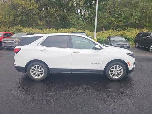 Used 2022 Chevrolet Equinox LT image 3
