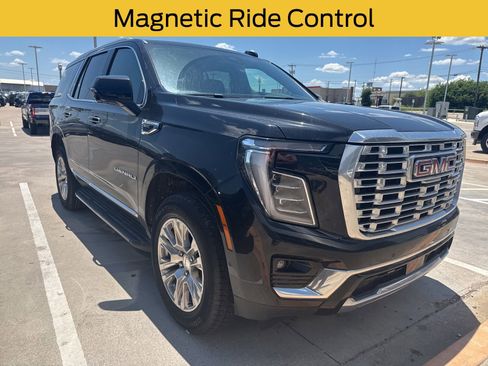 Used 2025 GMC Yukon Denali RWD image 1