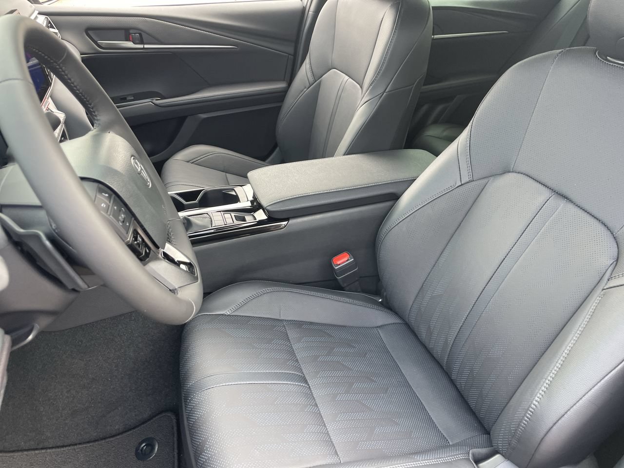 New 2026 Toyota Camry XSE FWD image 20