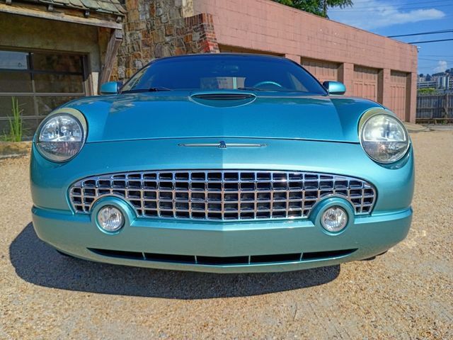 Used 2002 Ford Thunderbird RWD image 3