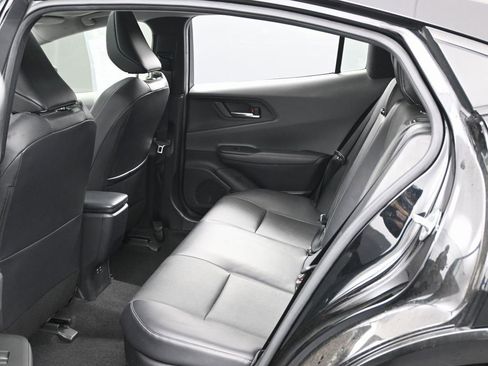 Used 2024 Toyota Prius XLE image 32