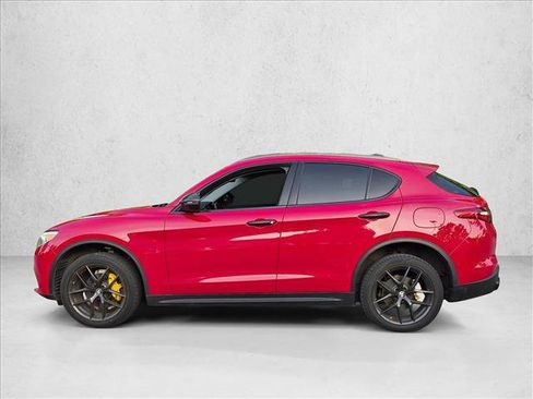 Used 2020 Alfa Romeo Stelvio w/ Nero Edizione RWD image 8