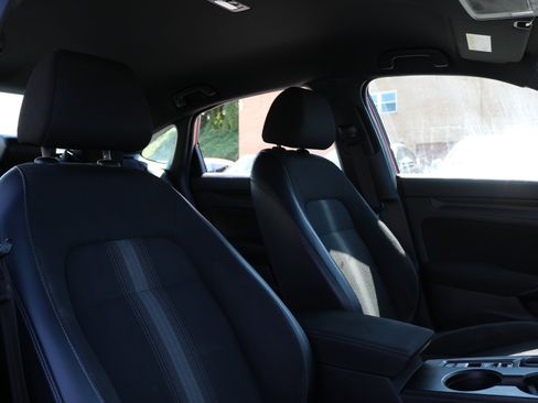 Used 2022 Honda Civic Sport image 42