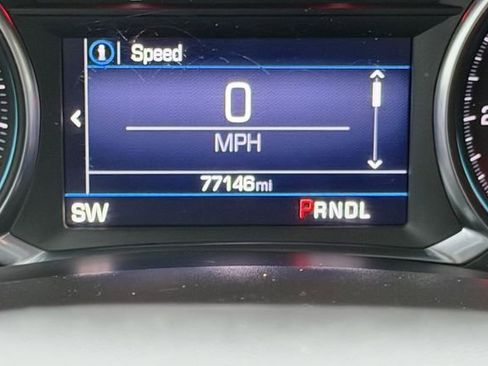 Used 2022 Chevrolet Equinox LT w/ Driver Convenience Package image 29