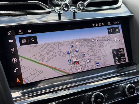 Certified 2023 Bentley Bentayga AWD/4WD image 23