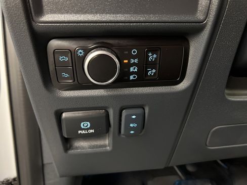 Certified 2025 Ford F150 Lightning Lariat image 24