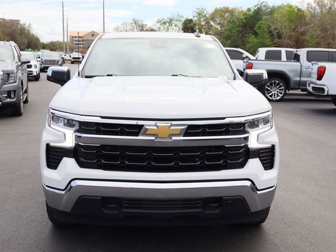 Certified 2023 Chevrolet Silverado 1500 LT image 3