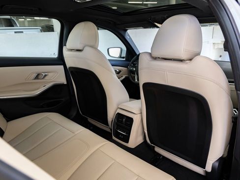 Certified 2024 BMW 330i Sedan w/ Convenience Package image 25