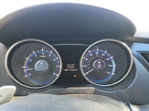 Used 2013 Hyundai Sonata Limited w/ Premium Pkg FWD image 7