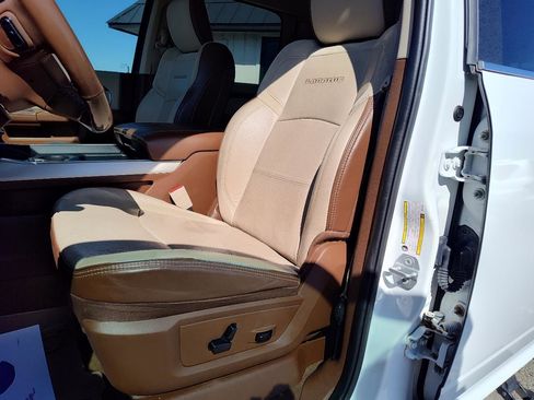 Used 2019 RAM 2500 Laramie image 16