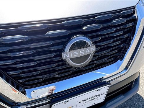 Used 2023 Nissan Rogue SV FWD image 27