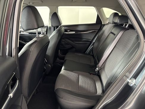 Used 2023 Kia Seltos S image 19