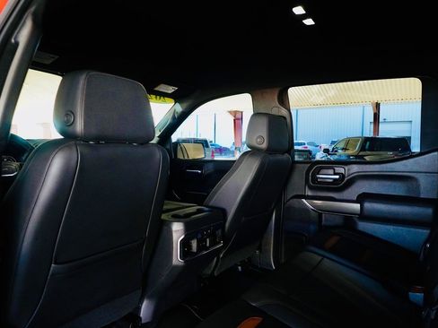 Used 2021 GMC Sierra 1500 AT4 w/ AT4 Preferred Package image 5