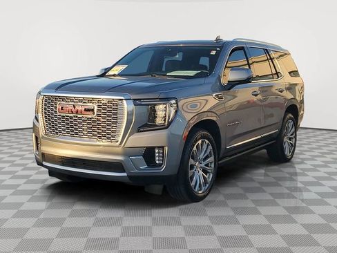 Used 2023 GMC Yukon Denali image 2