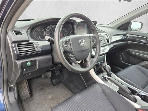 Used 2014 Honda Accord Sport image 10