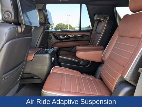 Used 2024 GMC Yukon Denali Ultimate image 16