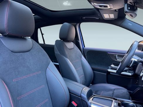 Used 2025 Mercedes-Benz GLA 250 image 30