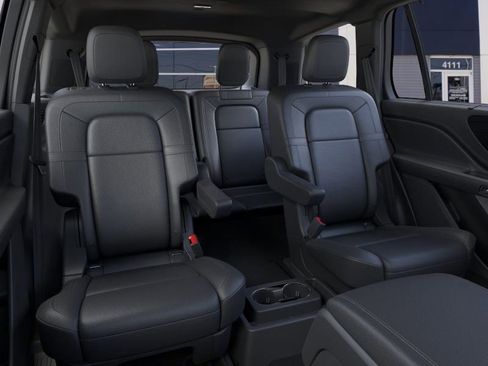New 2026 Lincoln Aviator Reserve image 11
