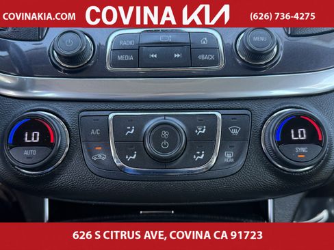 Used 2017 Chevrolet Impala LT image 27