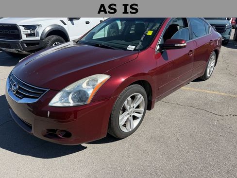 Used 2012 Nissan Altima 3.5 SR w/ Sport Pkg image 1