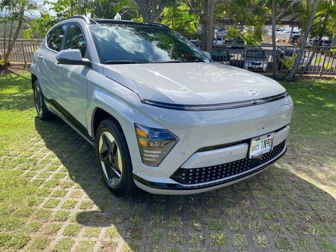 Certified 2024 Hyundai Kona Limited image 1