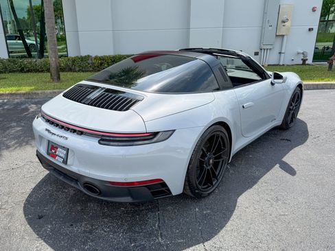 Used 2024 Porsche 911 Targa 4 GTS AWD/4WD image 15