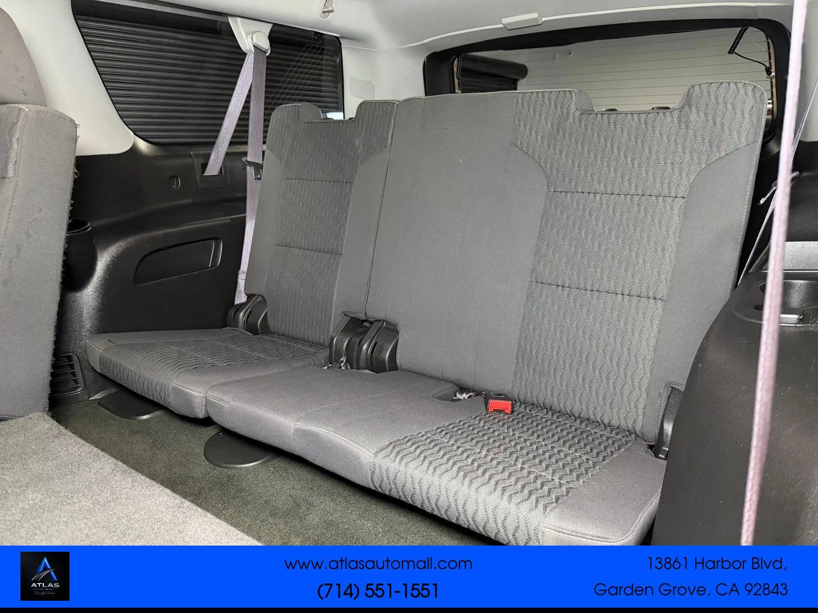 Used 2016 Chevrolet Suburban LS RWD image 17