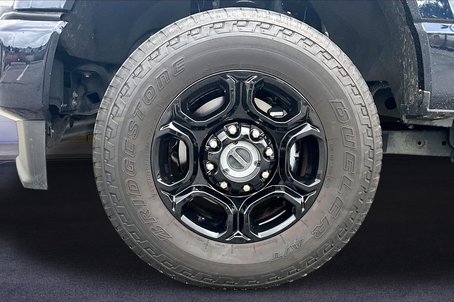 Used 2024 Ford F350 XLT w/ XLT Premium Package AWD/4WD image 34
