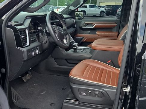 Used 2023 GMC Sierra 1500 Denali Ultimate AWD/4WD image 5