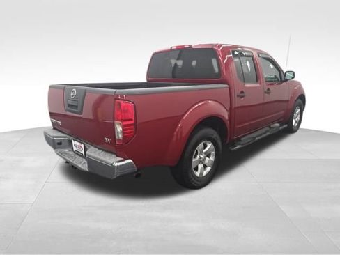 Used 2012 Nissan Frontier SV image 12