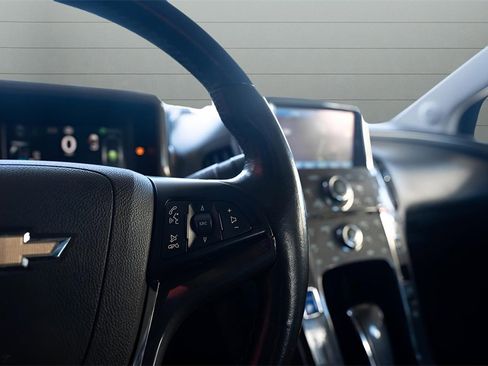 Used 2012 Chevrolet Volt Premium w/ Premium Trim Package image 43