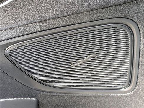 Used 2023 Mercedes-Benz C 300 C 300 image 18