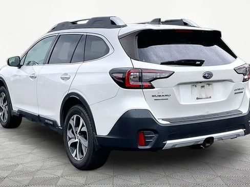 Used 2021 Subaru Outback Touring XT AWD/4WD image 4
