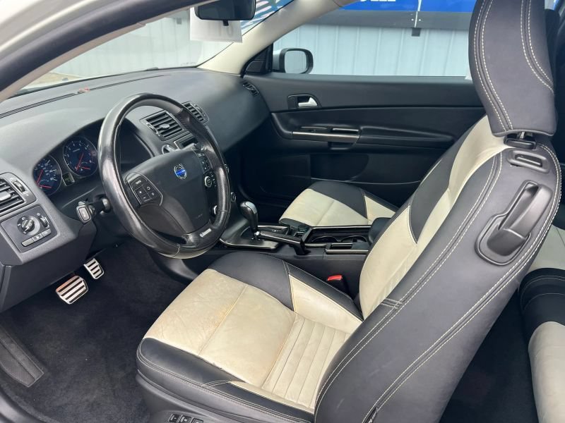 Used 2012 Volvo C30 T5 R-Design w/ Climate Pkg FWD image 17