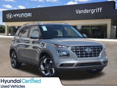 Used 2023 Hyundai Venue SEL w/ Cargo Package
