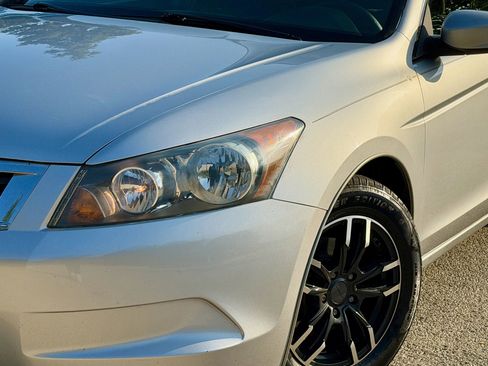 Used 2009 Honda Accord LX-P image 12