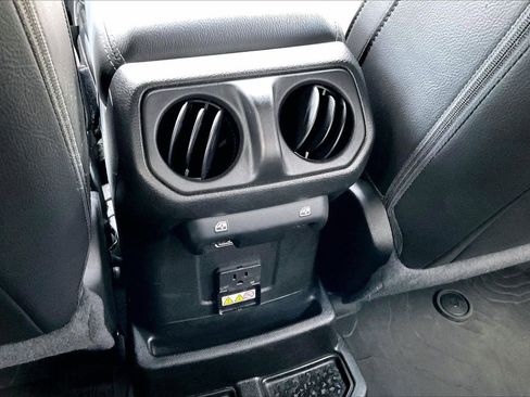 Used 2023 Jeep Wrangler Unlimited Sahara w/ Cold Weather Group AWD/4WD image 17
